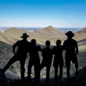 Meet your Posher, Zenja